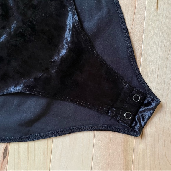 Velvet vintage bodysuit - Picture 3 of 5